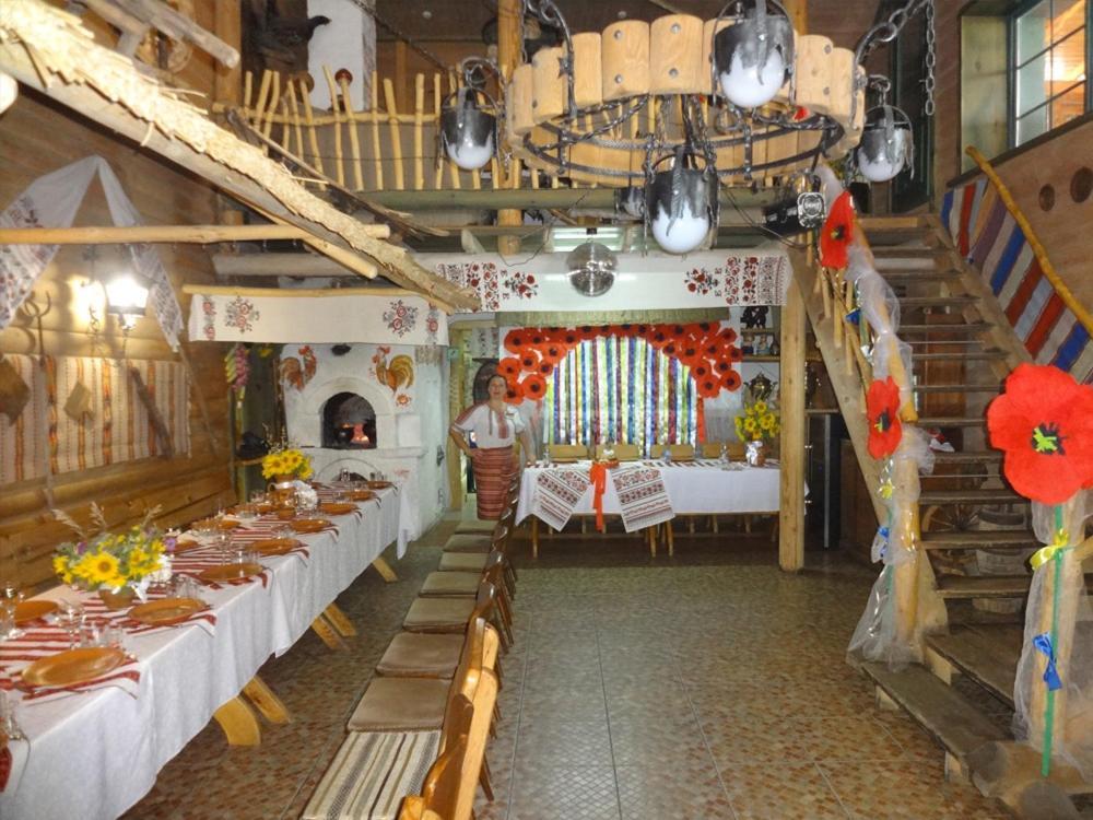 Okolitsa Hotel Kosovshchina ภายนอก รูปภาพ