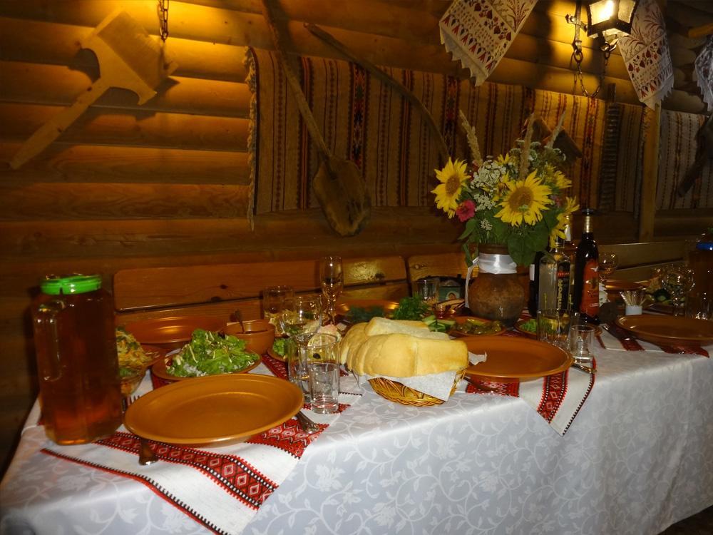 Okolitsa Hotel Kosovshchina ภายนอก รูปภาพ